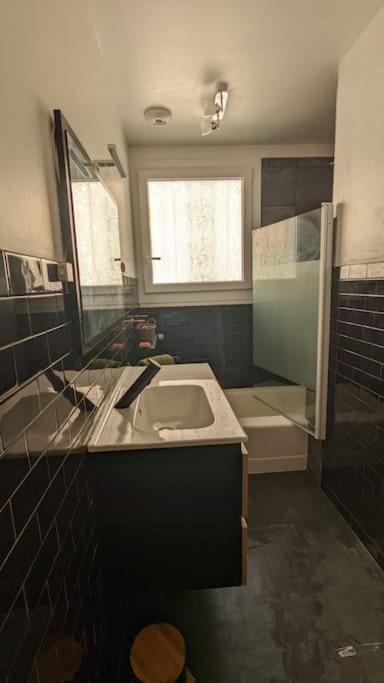 Maison Chaleureuse 6, 8 Personnes Quartier Palente 3